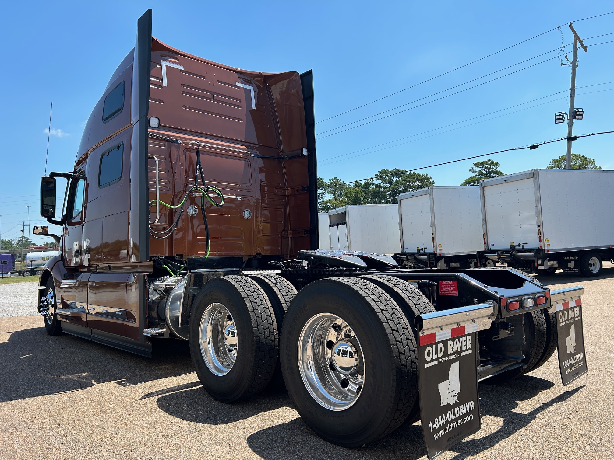 2025 VOLVO VNL 860 SN685719 XG150 bumper guard installed 60/500 EP2 & EATS warranty coverages included - image 6 of 6