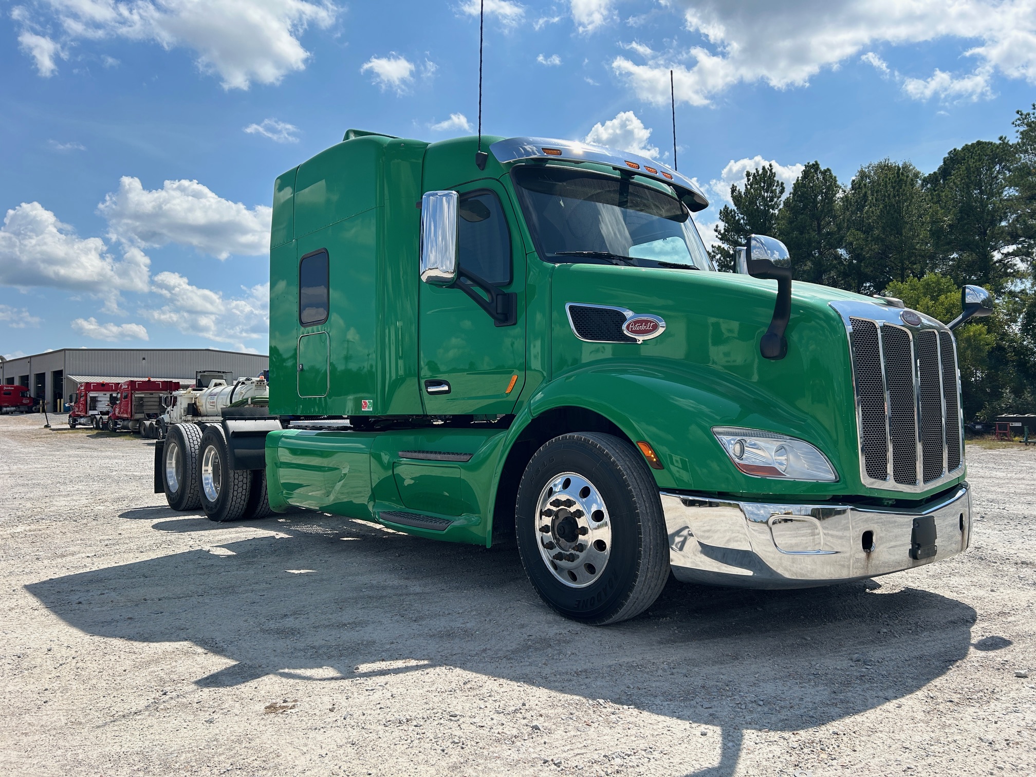 2020 Peterbilt 579 LD677335 357K mi. EPU installed - image 2 of 6