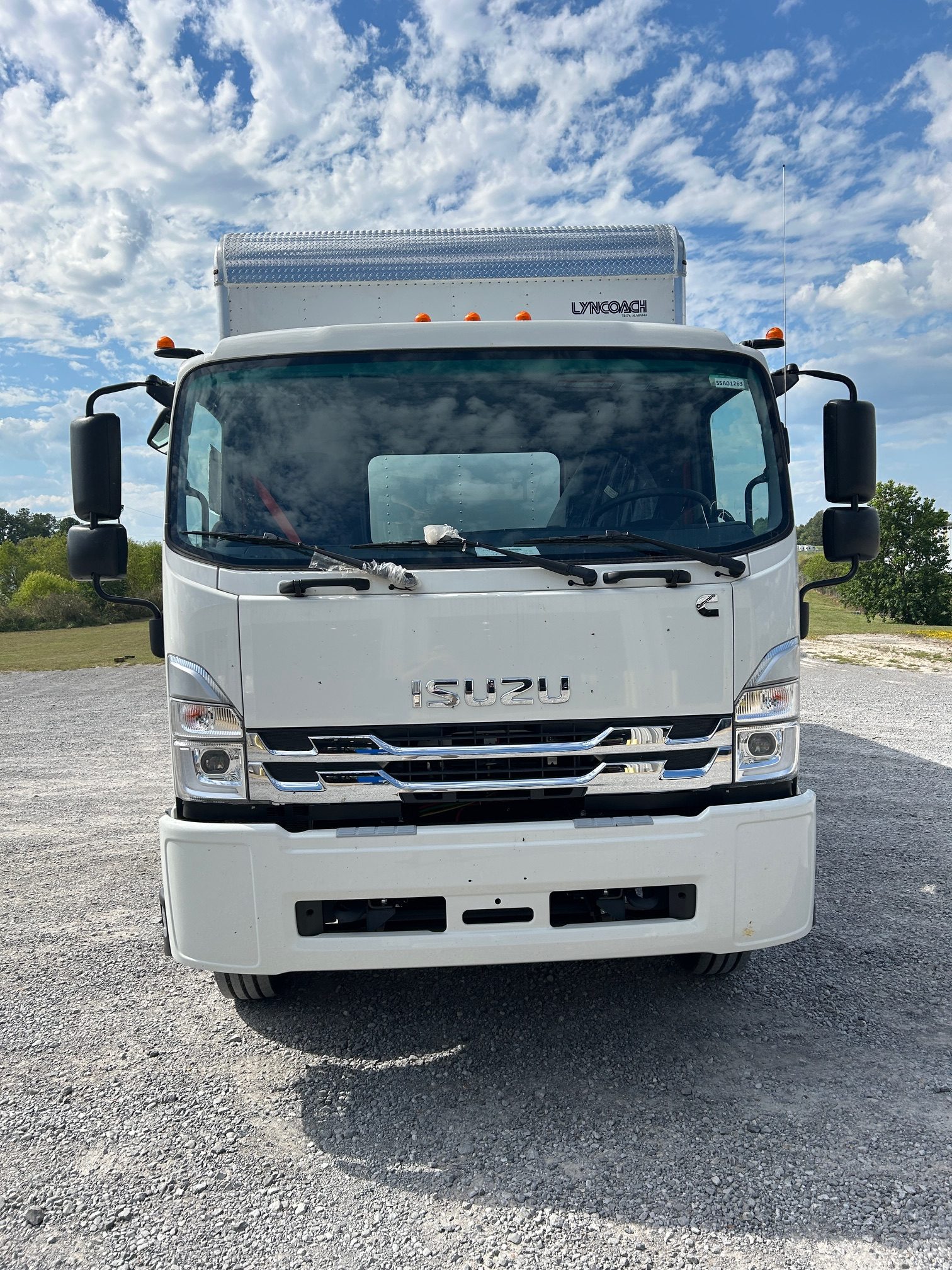 2025 ISUZU FTR 3SSA01686- Lyncoach 26'x102